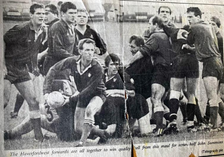 Andrew Meddings - playing in the pack for the Blues back in the day